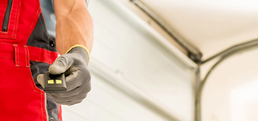 Residential Garage Door Security in Wildomar, California