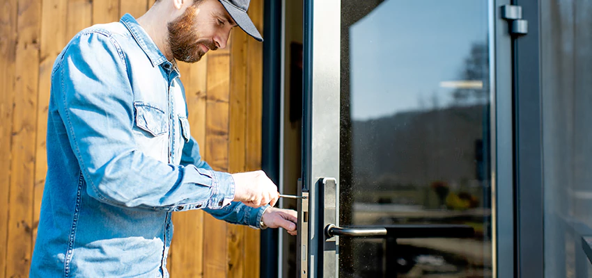 Frameless Glass Storefront Door Locks Replacement in Wildomar, CA
